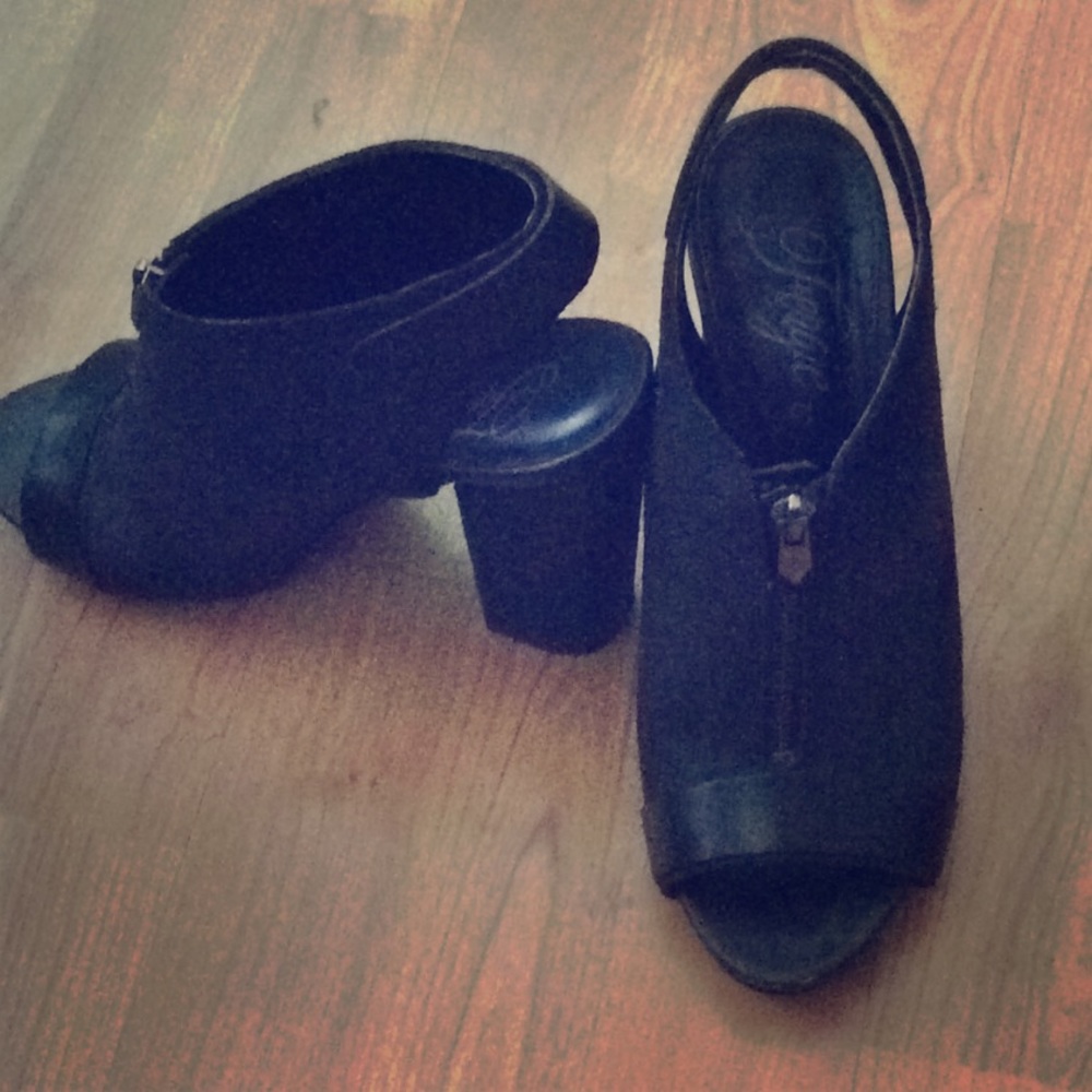Fergie Shoes